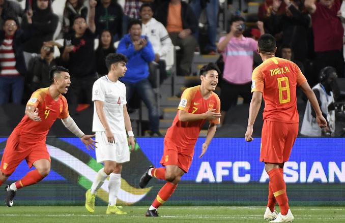 国足vs韩国直播解说视频，那些年我们追过的热血与遗憾